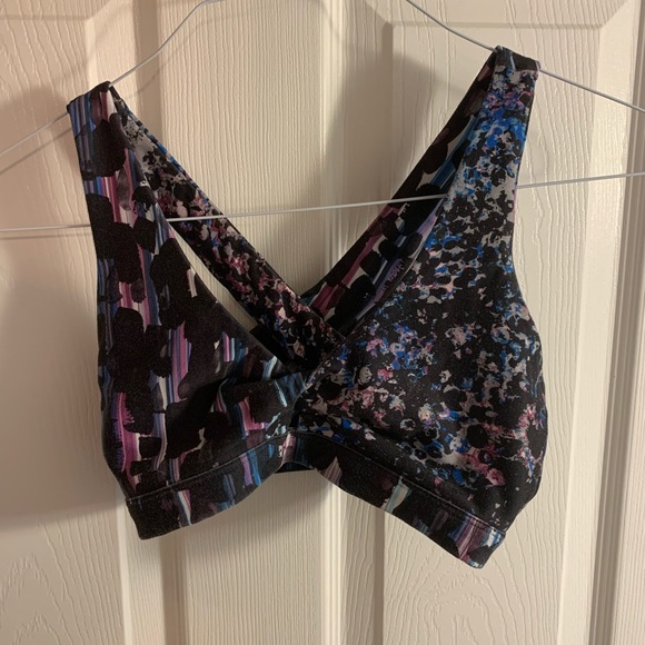 Fabletics Sports Bras - Picture 6 of 9